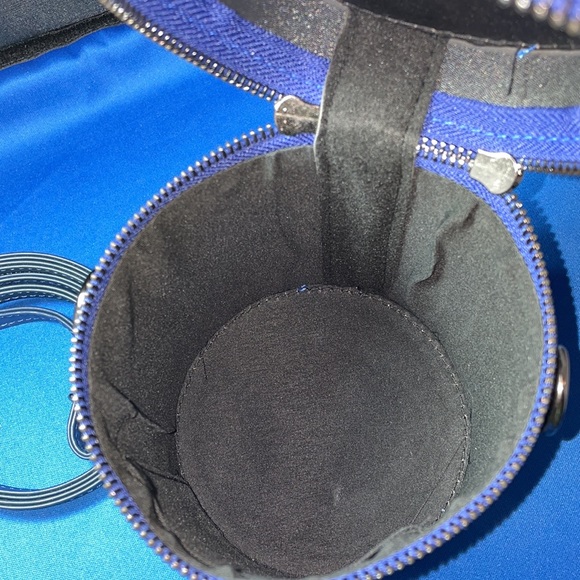 Blue bucket bag - Picture 3 of 5